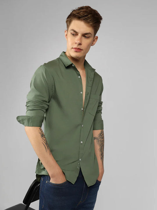 Stylish Men’s Shirts That Will Elevate Your Wardrobe