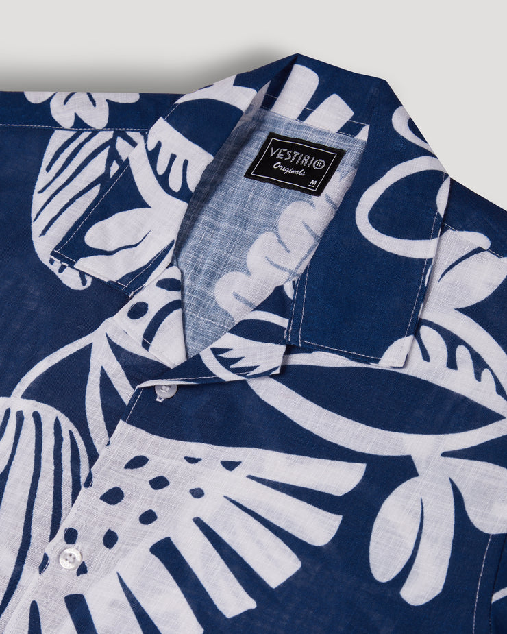 Blue flower print linen shirt for men