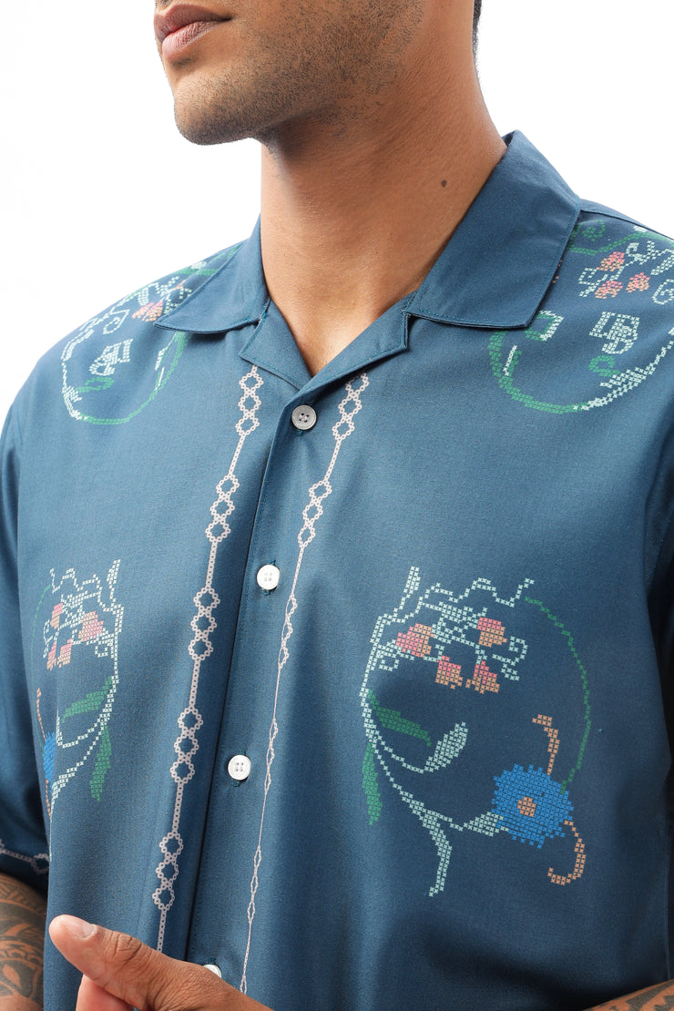 Blue paisley border printed camp collar shirt for men