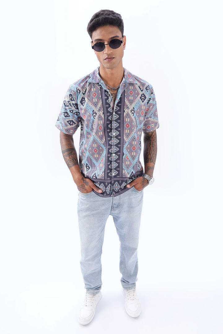 Blue resort wear geometric printed half sleeve shirt