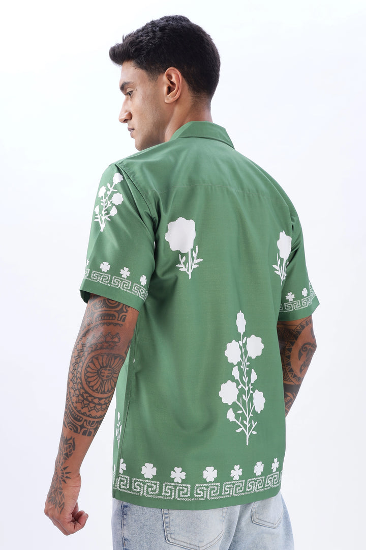 Green border printed camp collar short sleeve shirt