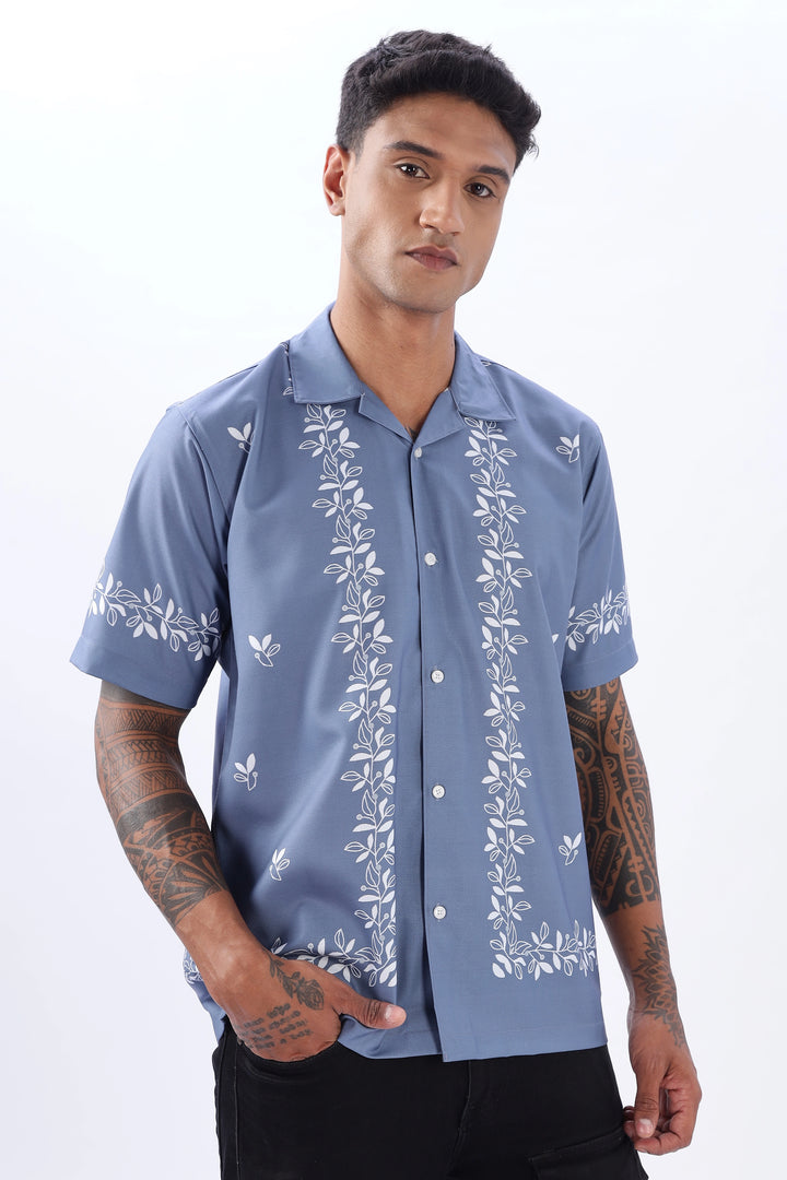 Lightblue border printed camp collar short sleeve shirt