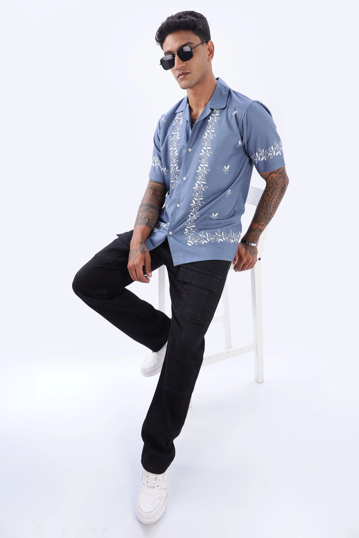 Lightblue border printed camp collar short sleeve shirt