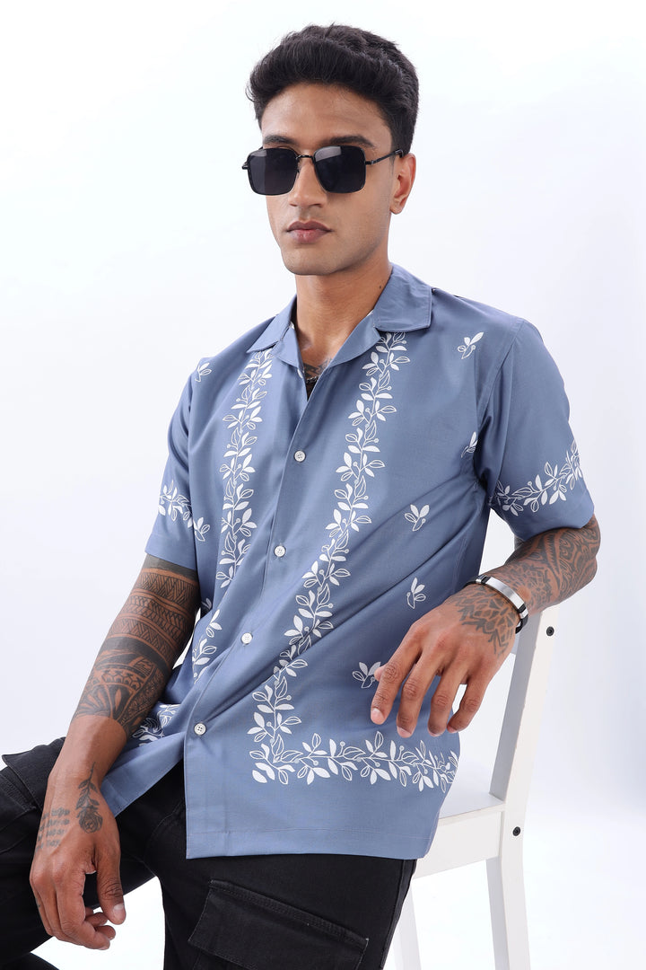 Lightblue border printed camp collar short sleeve shirt