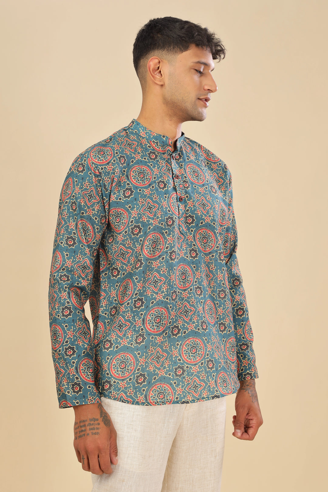 Green ethnic printed linen short kurta