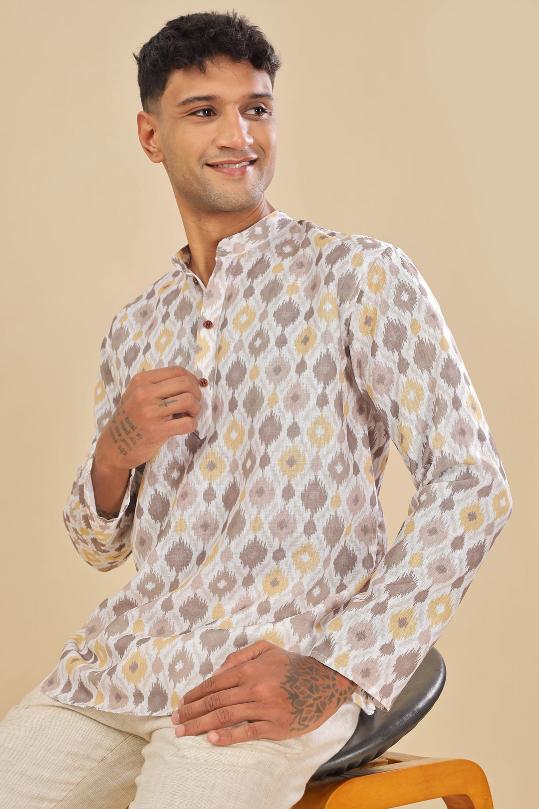 Offwhite ikat printed linen short kurta