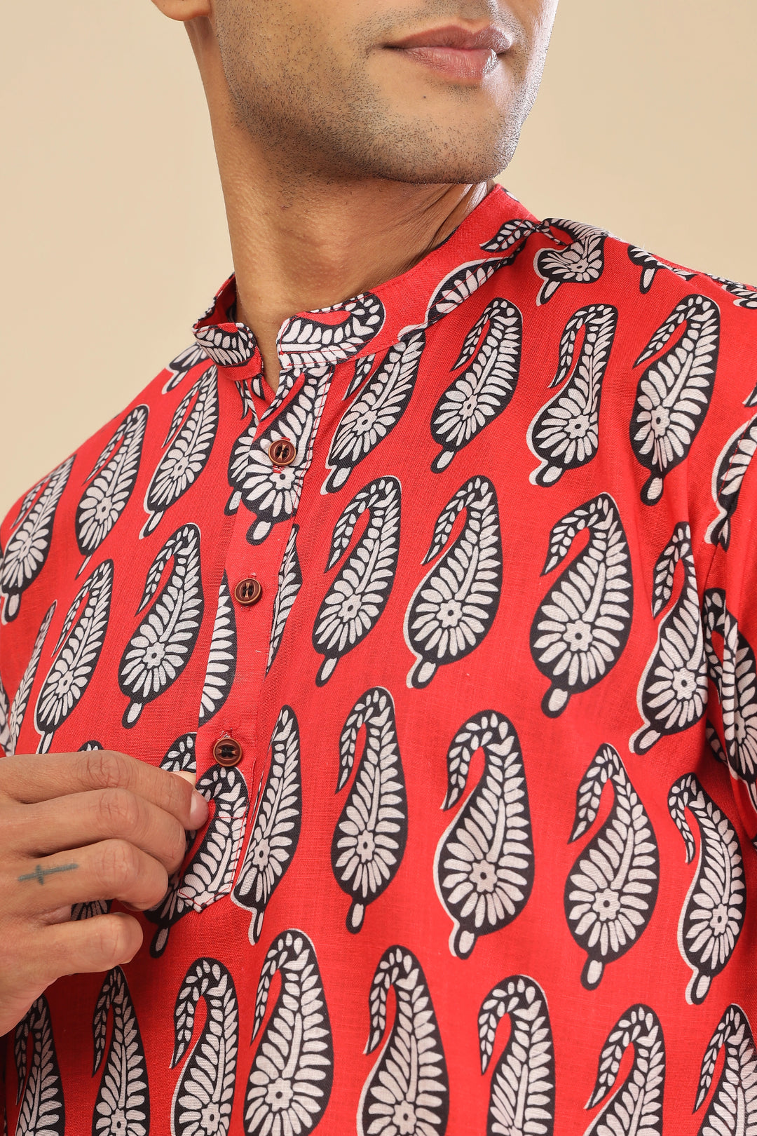 Red paisley motif printed linen short kurta