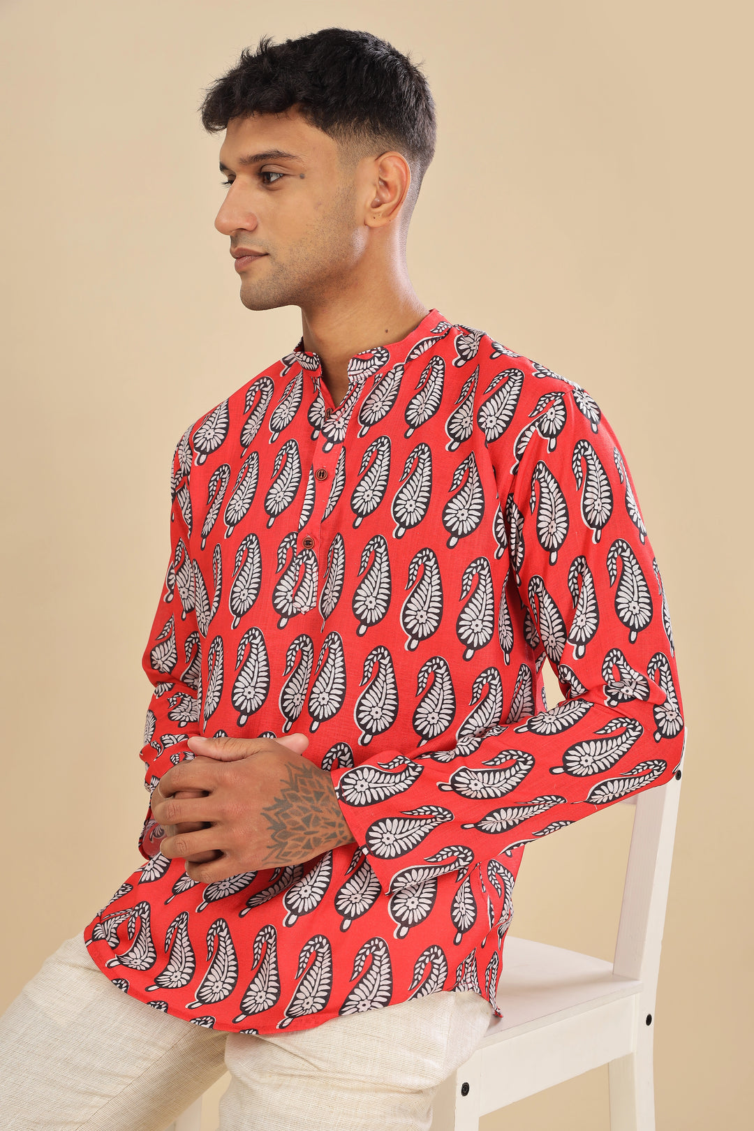 Red paisley motif printed linen short kurta