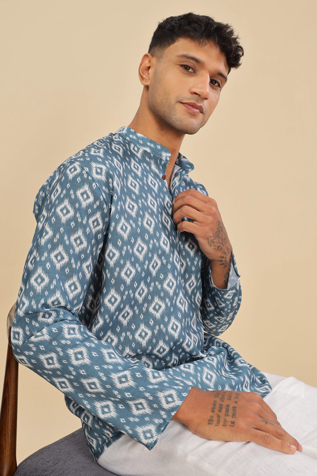 blue  motifs printed linen short kurta