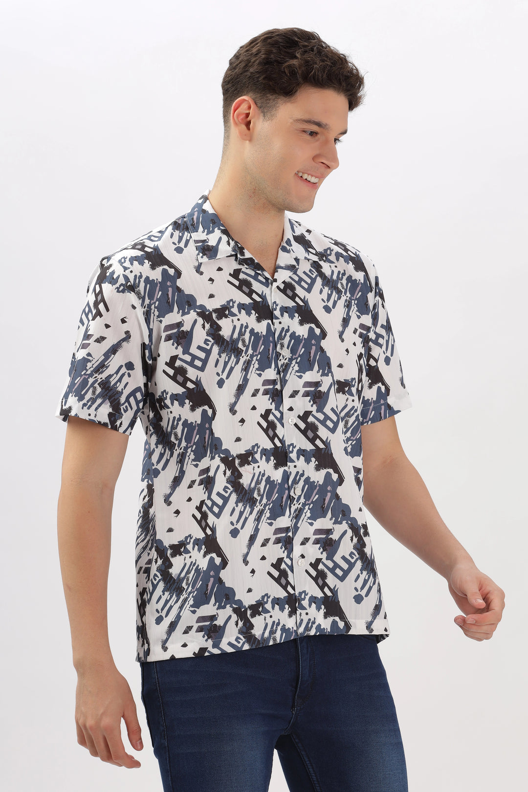 Black and blue abstract printed popcorn shirt