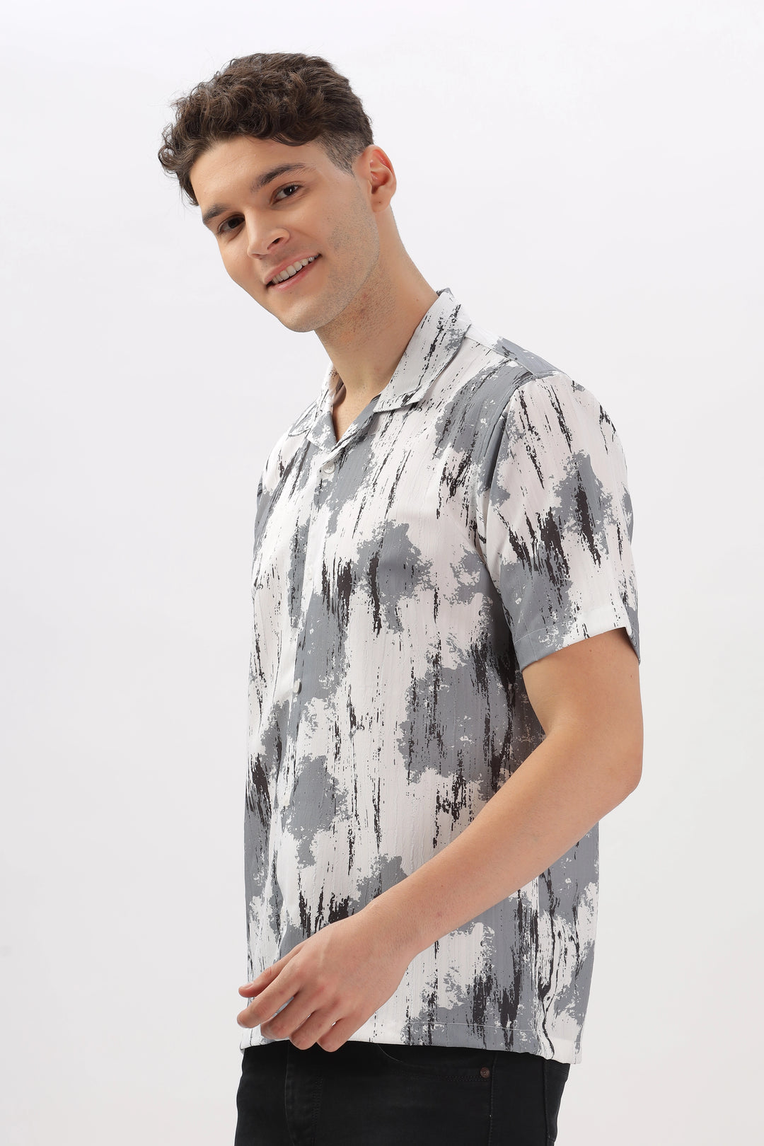 Grey abstract printed popcorn shirt