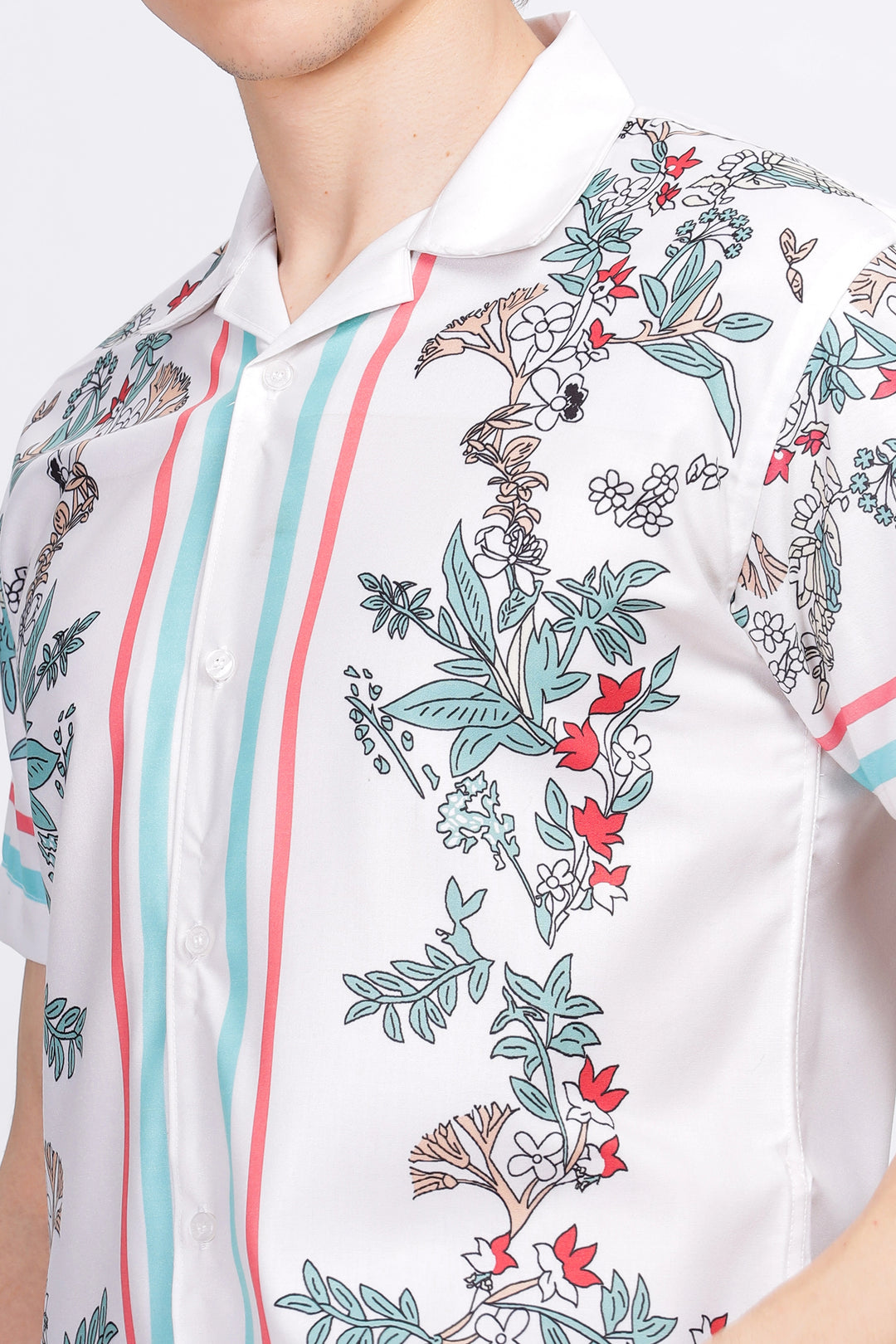 White flower border printed half sleeve shirt