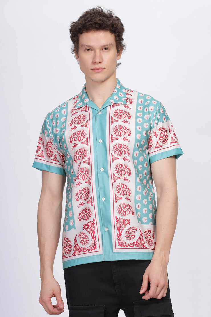 Green paisley frame printed half sleeve shirt