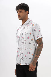 White triangle and round shape printed shirt