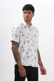 White triangle and round shape printed shirt