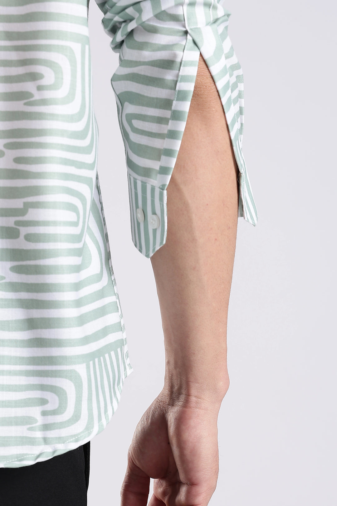 Green abstract printed full sleeve shirt