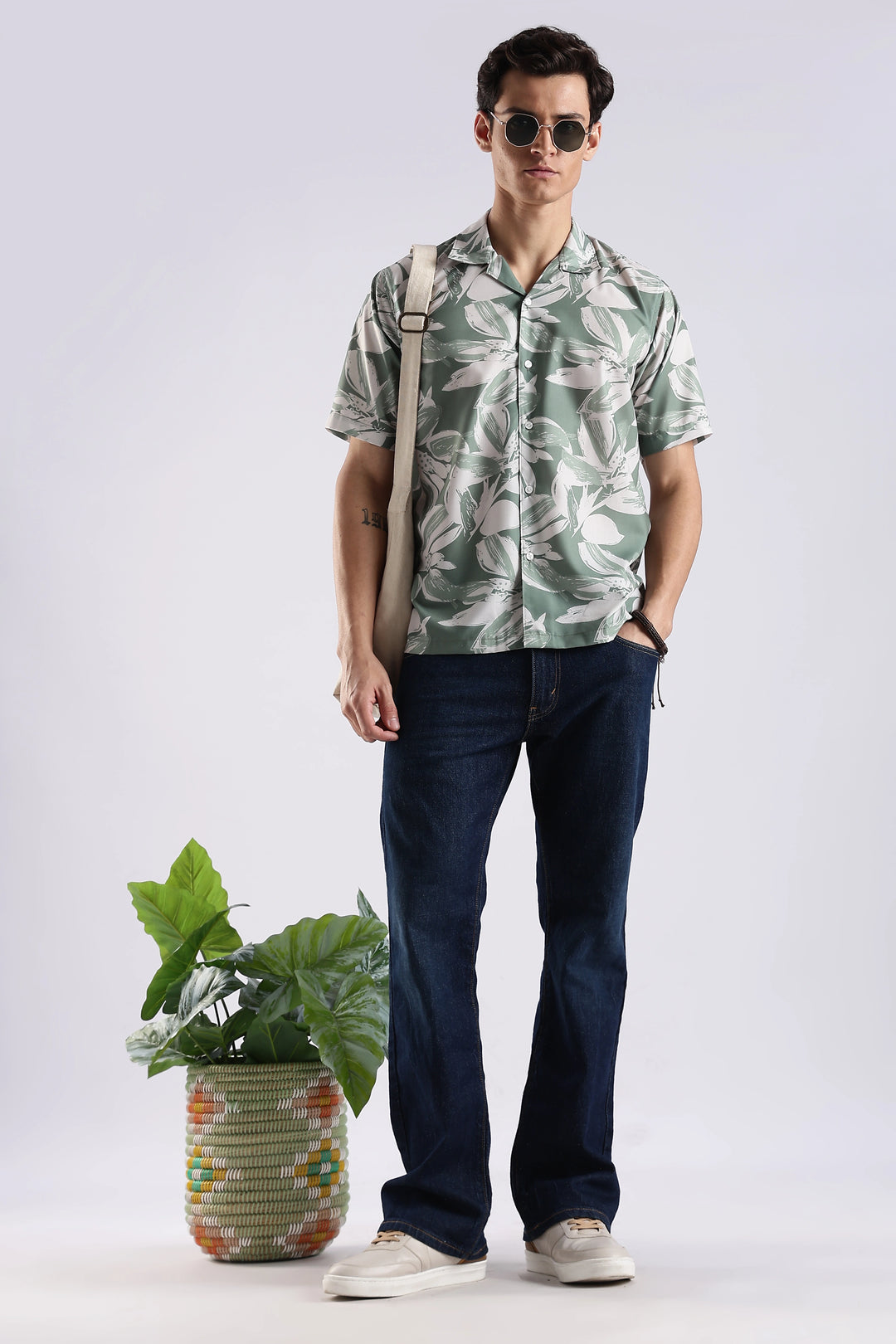 Green leaf printed half sleeve shirt