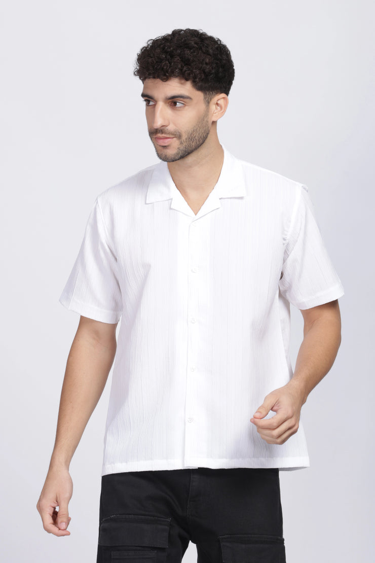 White popcorn half sleeve shirt