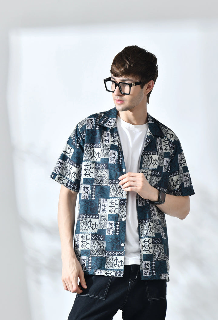 Green graphic printed half sleeve shirt