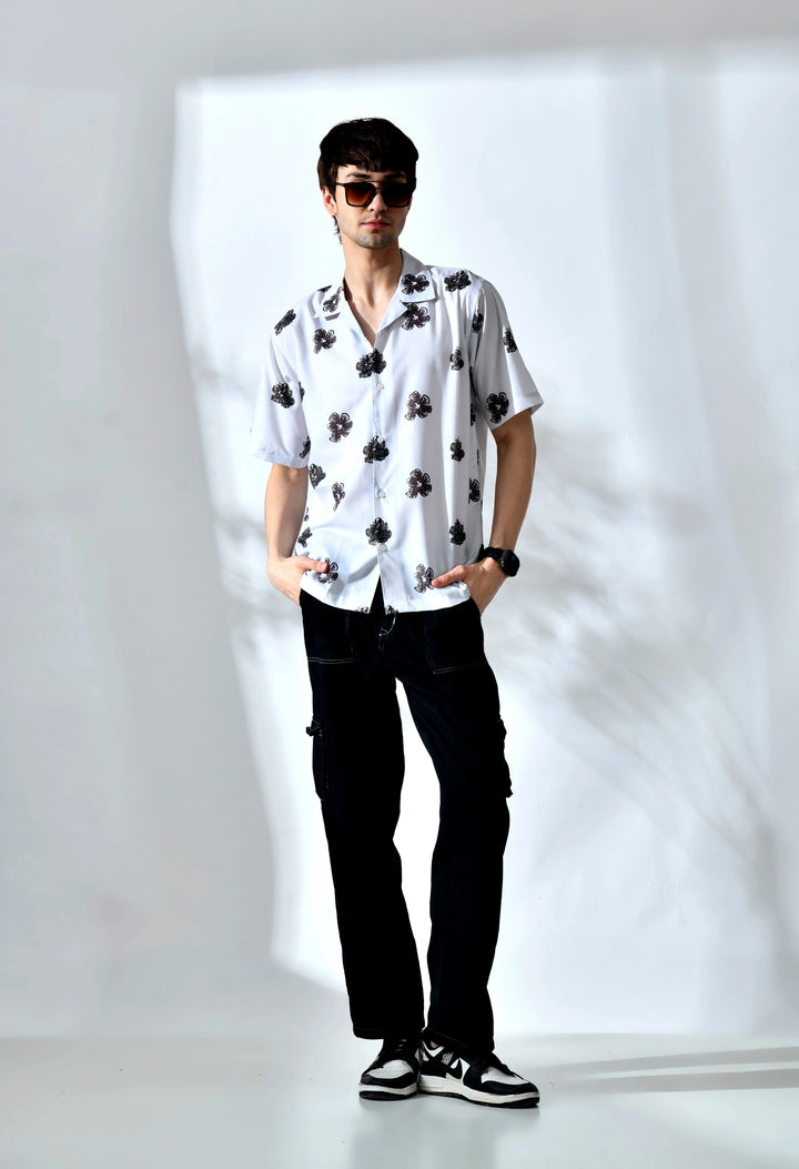 White floral printed hawain collar shirt