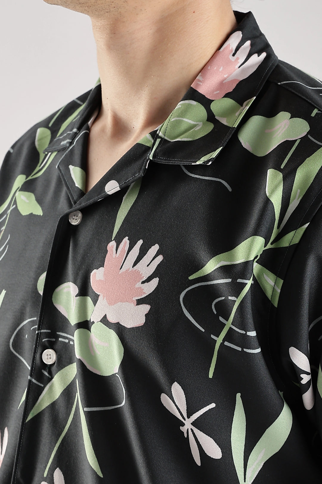 Dark green floral printed short sleeve shirt