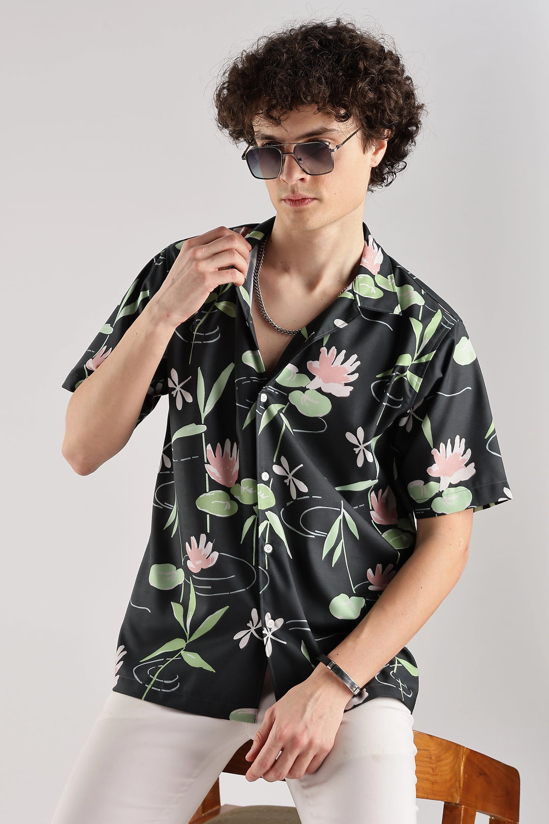 Dark green floral printed short sleeve shirt