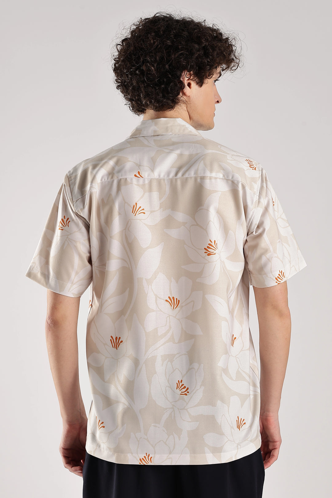 Biege floral printed hawaiian shirt